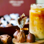 инжир в молочном шоколаде с соленой карамелью milk rabitos royale, 1кг - rabitos royale 83